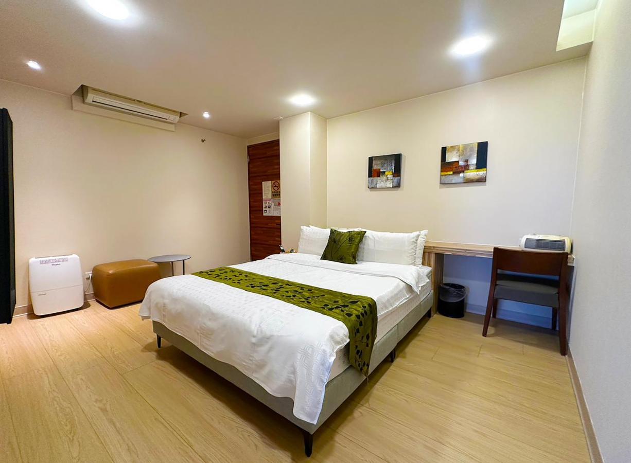 Master Homestay Wujie Exterior photo