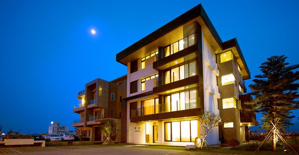 Master Homestay Wujie Exterior photo